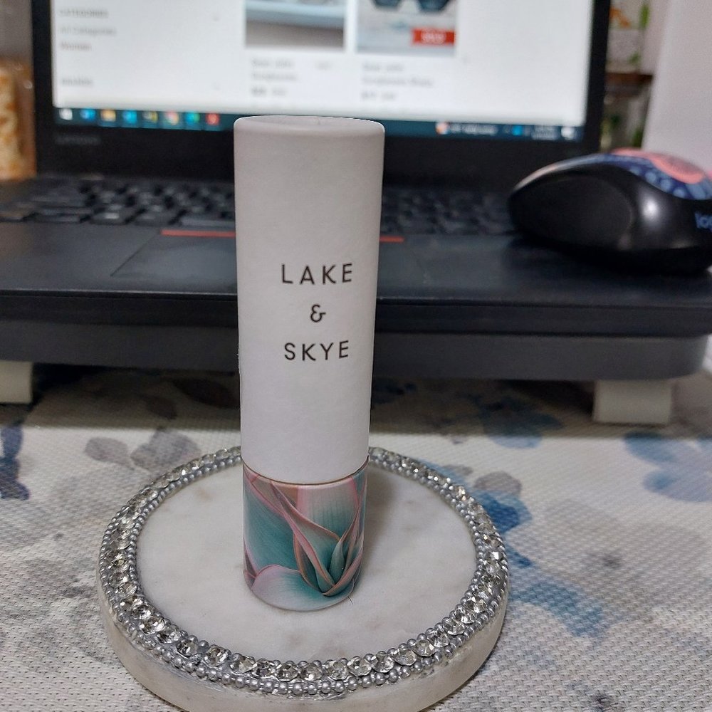 Lake & Skye Canyon Rose Fragrance Oil Roller Beautiful Great Traveling Size